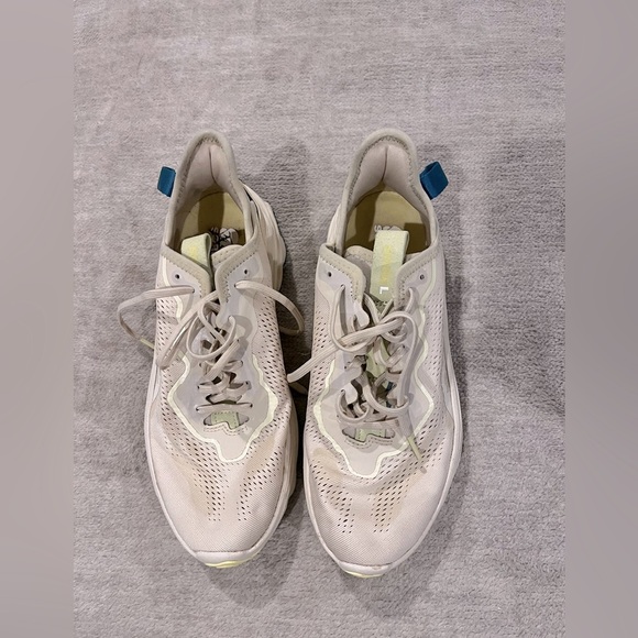 Sorel Kinetic Breakthru Day Lace Sneaker 8.5 Women's Pickleball Training - Picture 8 of 8